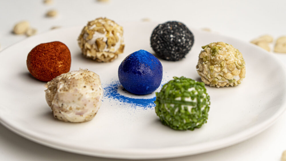 formaggio mandorle fermentato cavrino