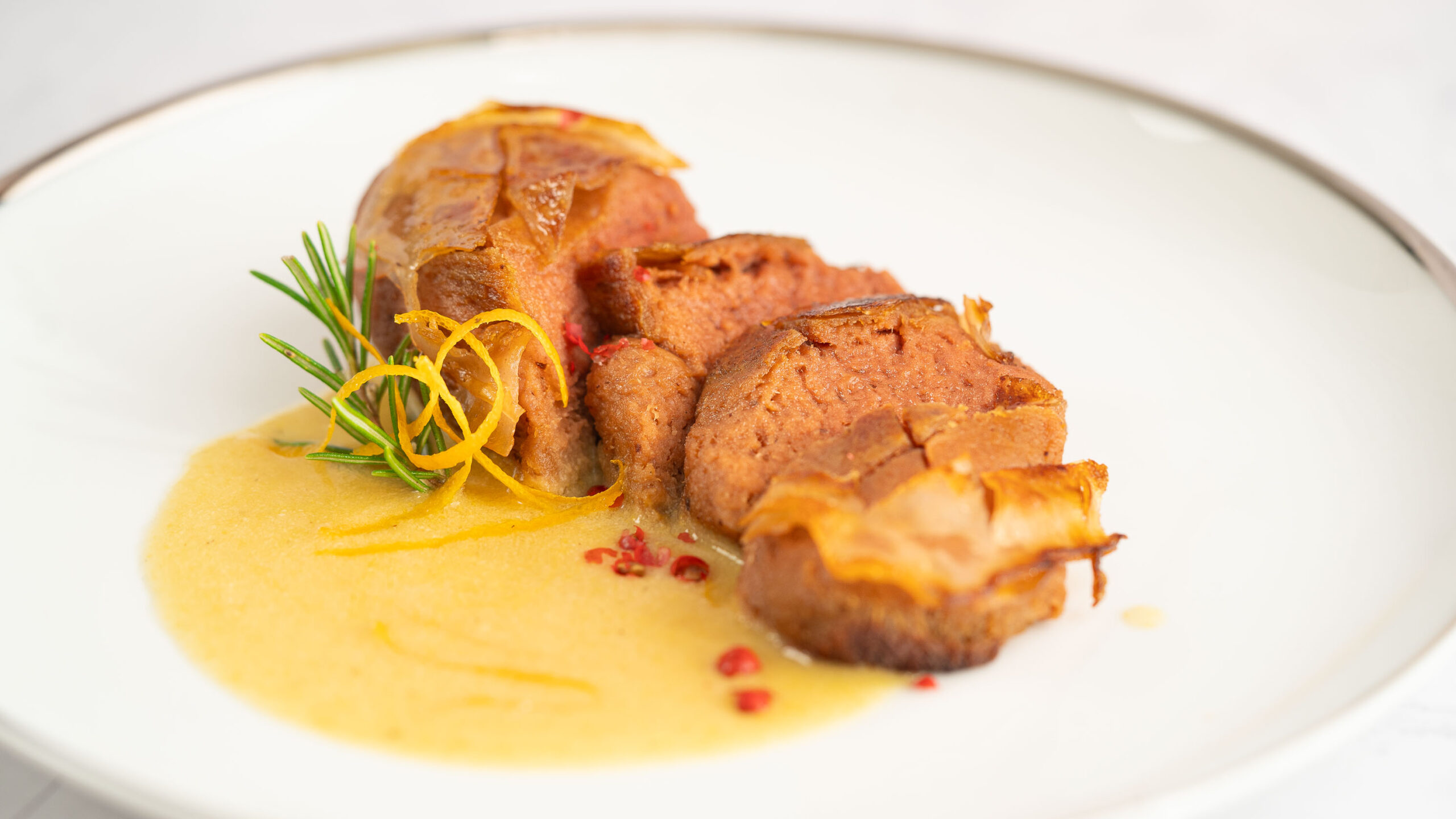 Quattro portate seduci l'onnivoro vol. 8